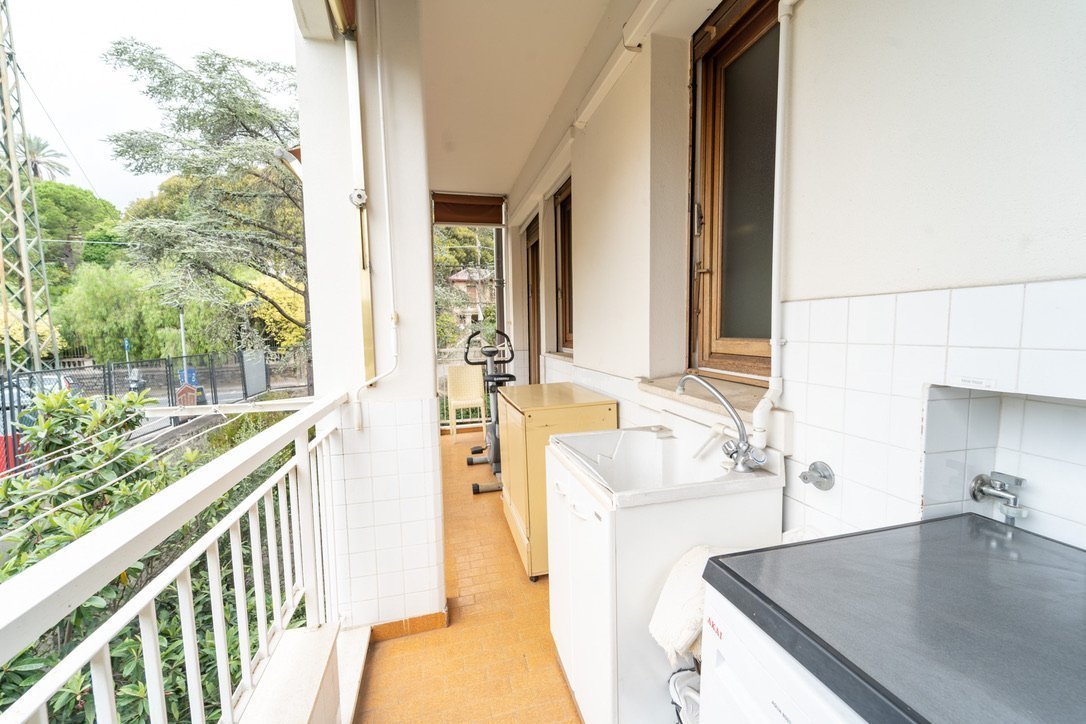 Twins Luxury Beach Apartment - Immagine 17