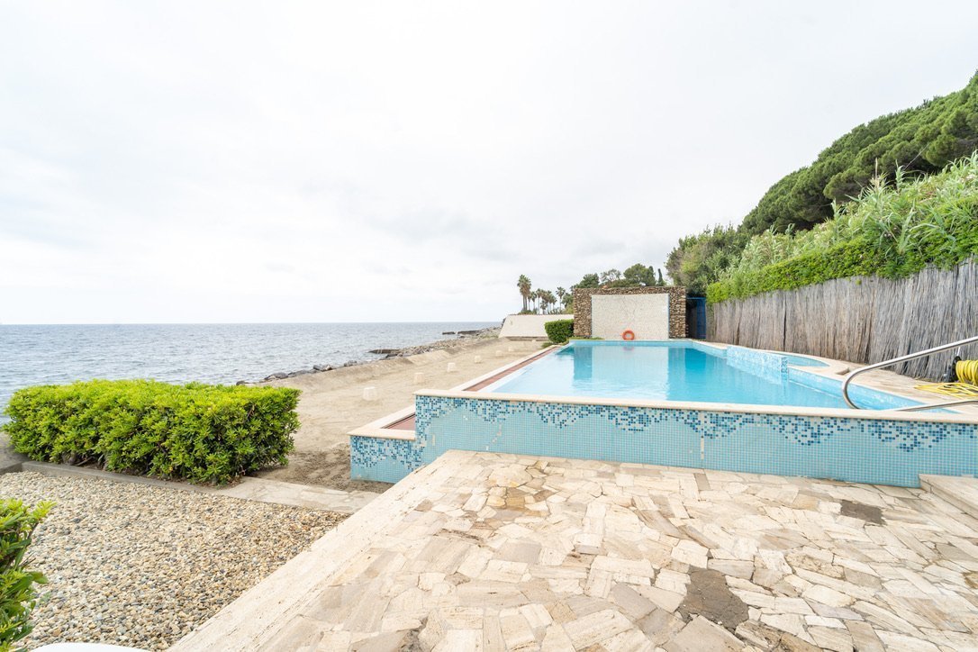 Twins Luxury Beach Apartment - Immagine 41