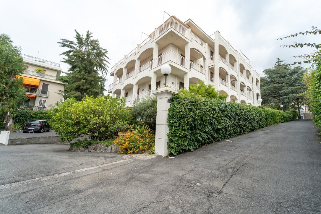 Twins Luxury Beach Apartment - Immagine 33