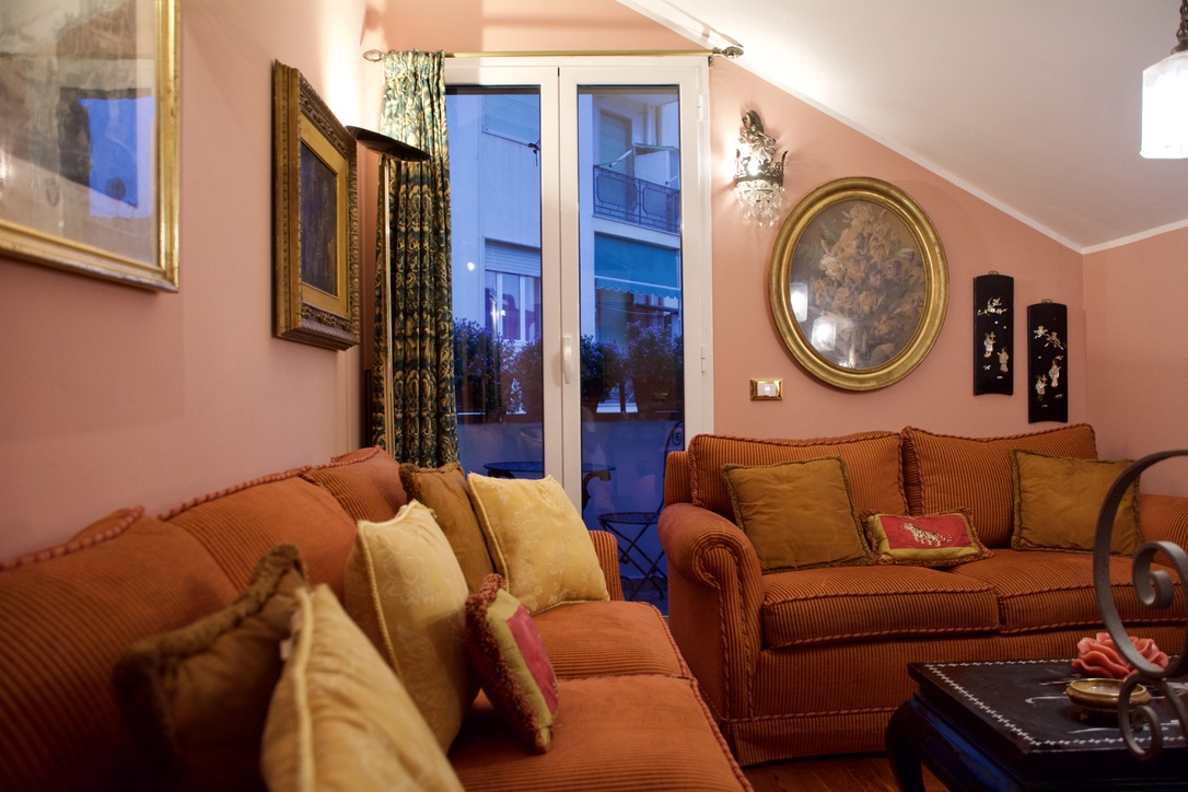 Twins Junior Suite - Image 1