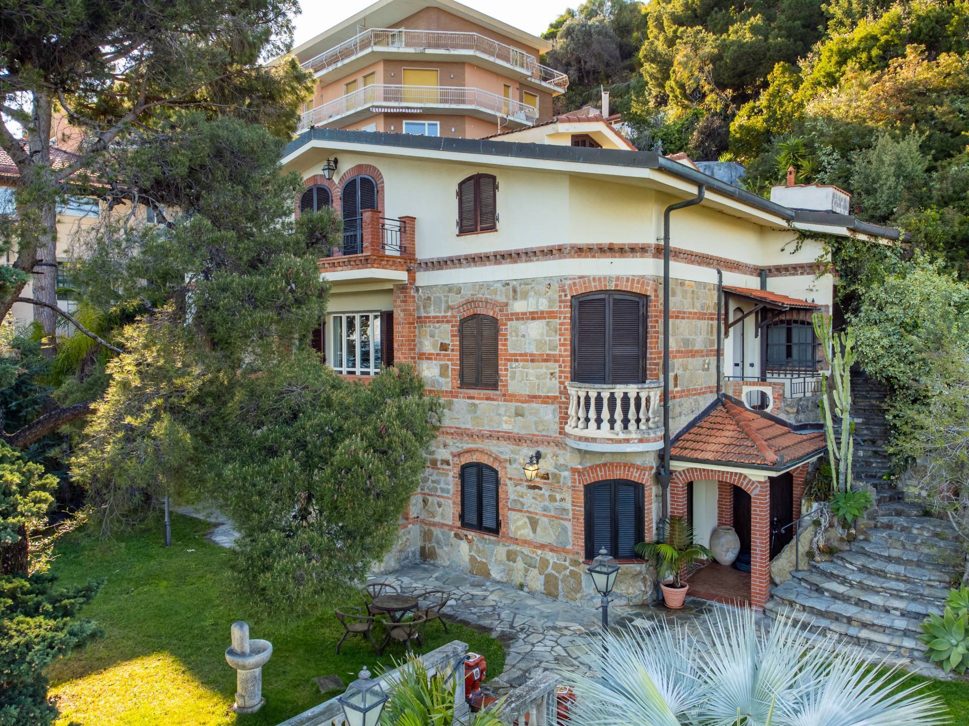 Twins Villa — Storica Capo Pino, Sanremo - Immagine 13
